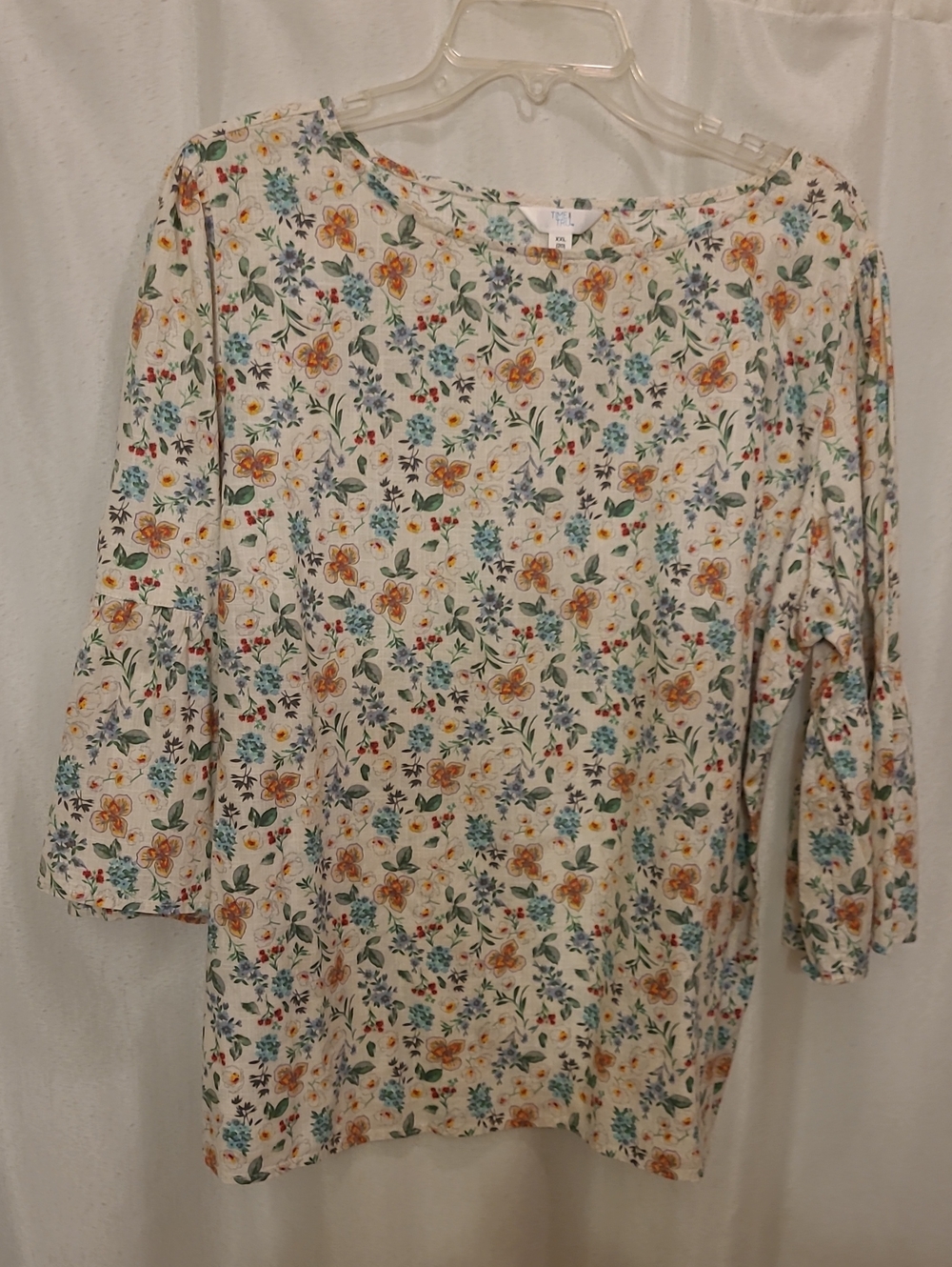 Time and Tru White Floral Long-Sleeve Scoop Neck Dress Top